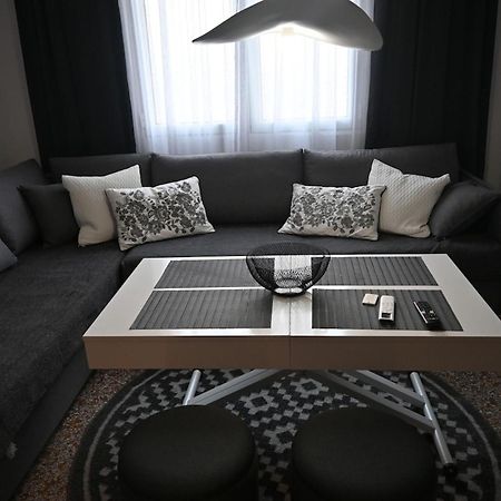 Haris 303 Apartment By Vpn Accomodation Αθήνα Εξωτερικό φωτογραφία