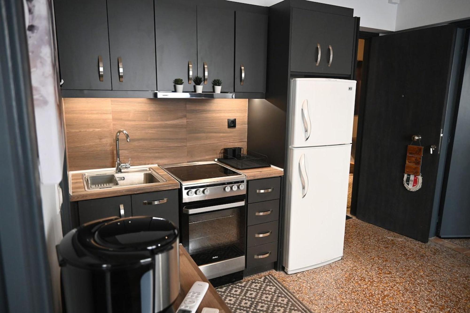 Haris 303 Apartment By Vpn Accomodation Αθήνα Εξωτερικό φωτογραφία